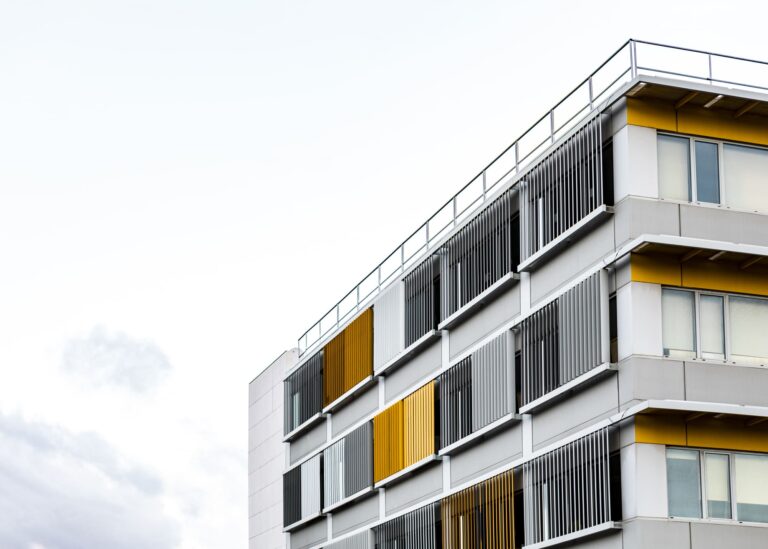 The Pros and Cons of Owning a Multi-Family Home