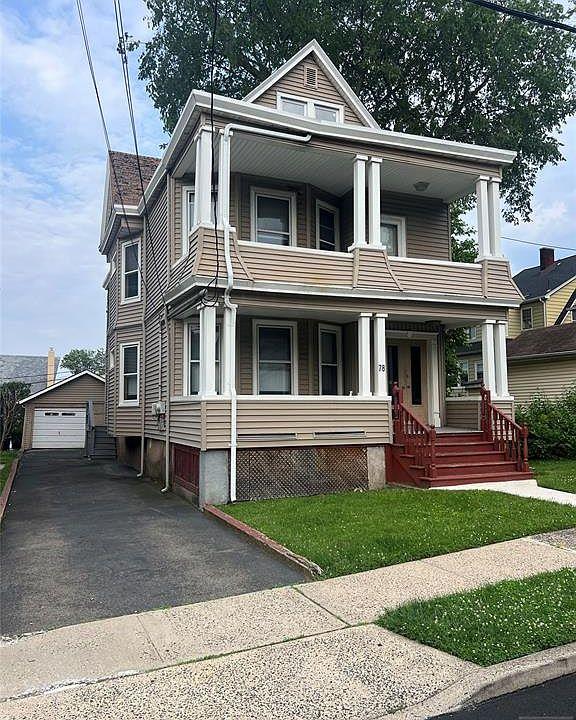 Multi-family home in Clifton NJ